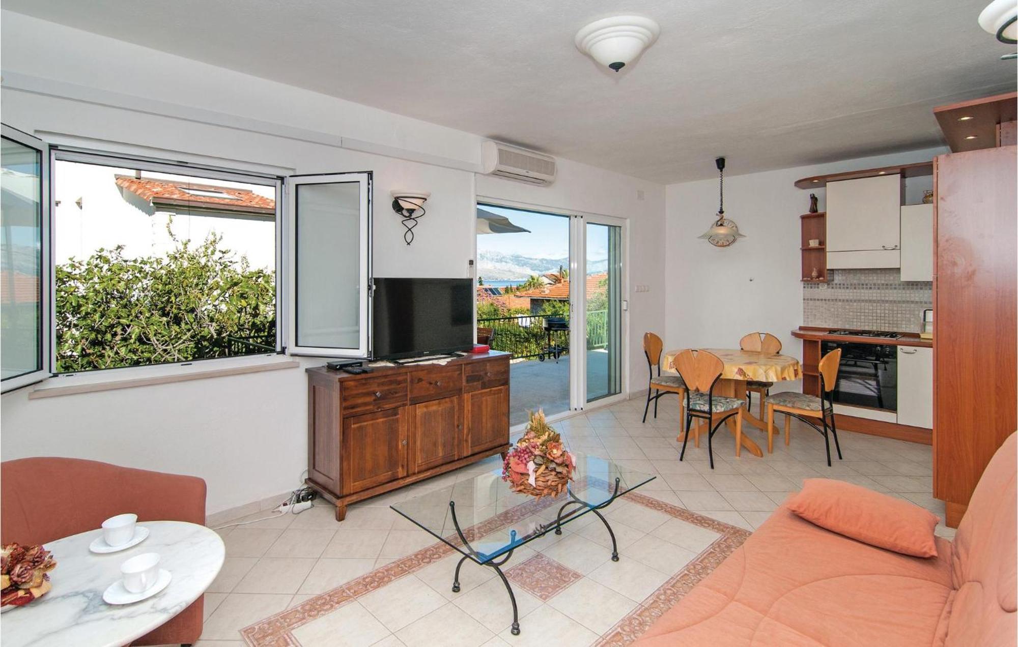 3 Bedroom Cozy Home In Supetar Zewnętrze zdjęcie